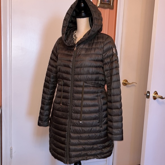Moncler Jackets & Blazers - Moncler down puffer coat size 3 (8-10)